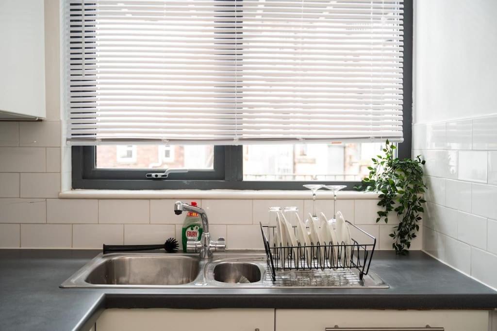 2 Bed Apt In Leeds City Centre מראה חיצוני תמונה